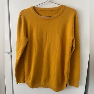 Women's Mustard Yellow Sweater